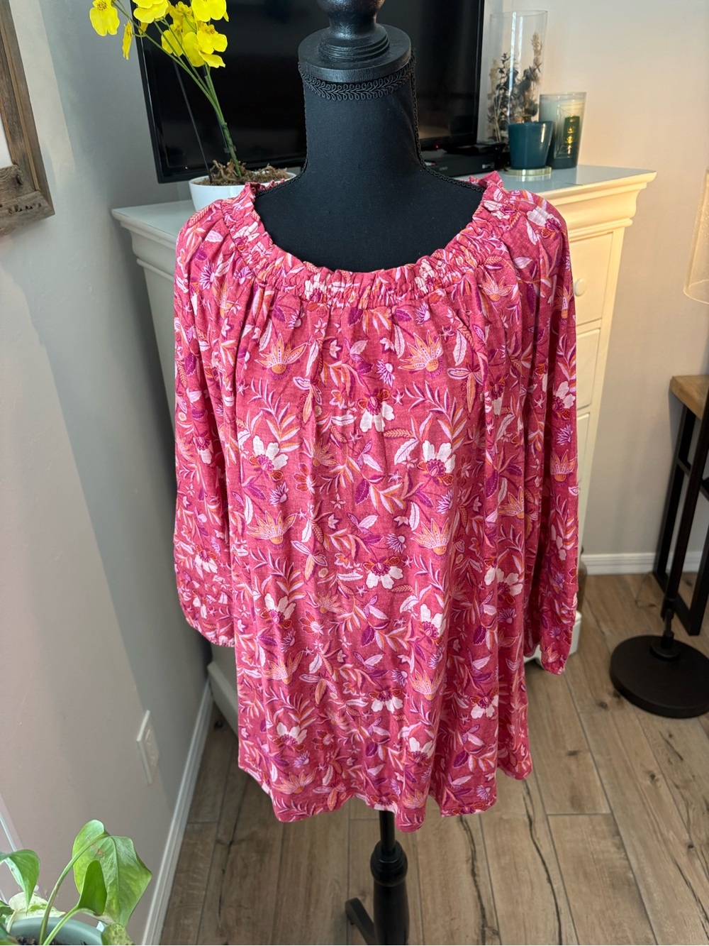 J. Jill NWOT Women’s Pink Floral Peasant Top, L